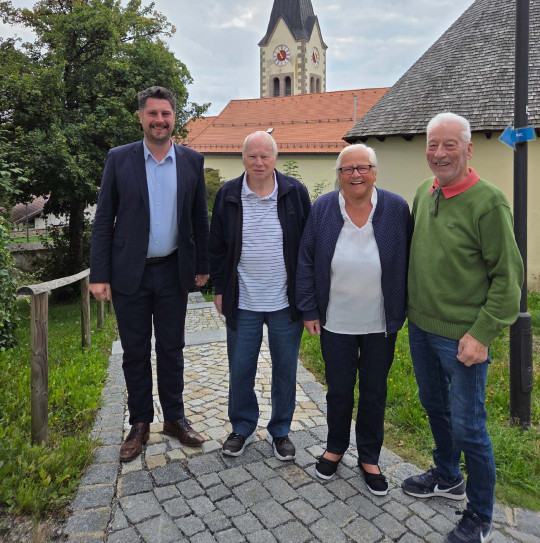 foto_gaesteehrung_sonnenberg.jpg
